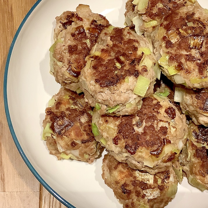 ♡しっかりカサ増し！ネギ入りポテトハンバーグ♡